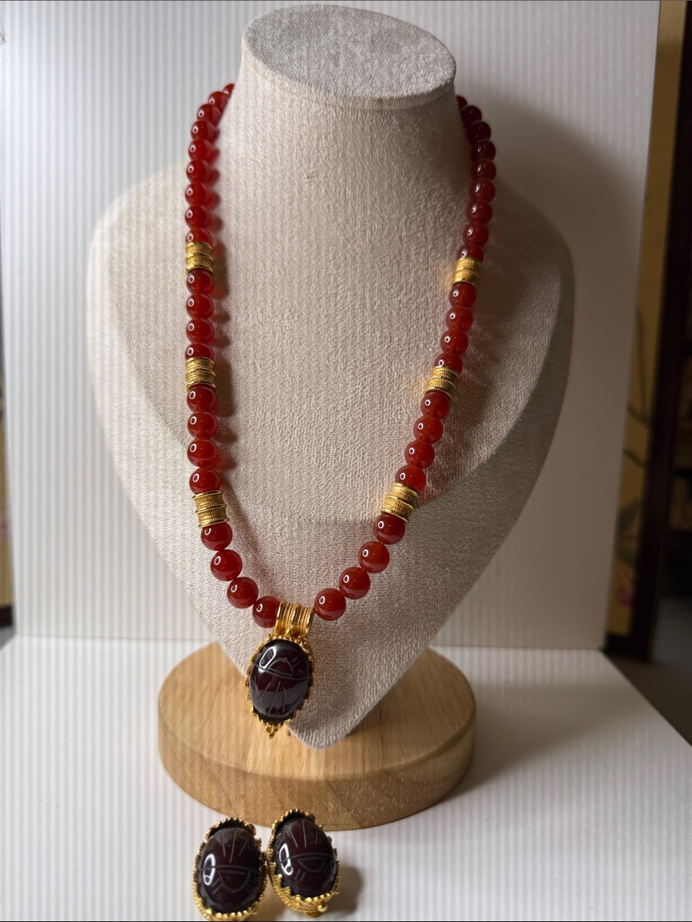 Vintage MMA Carnelian Bead Necklace earring Gold plate Scarab Egyptian revival⭐️ - Picture 3 of 17